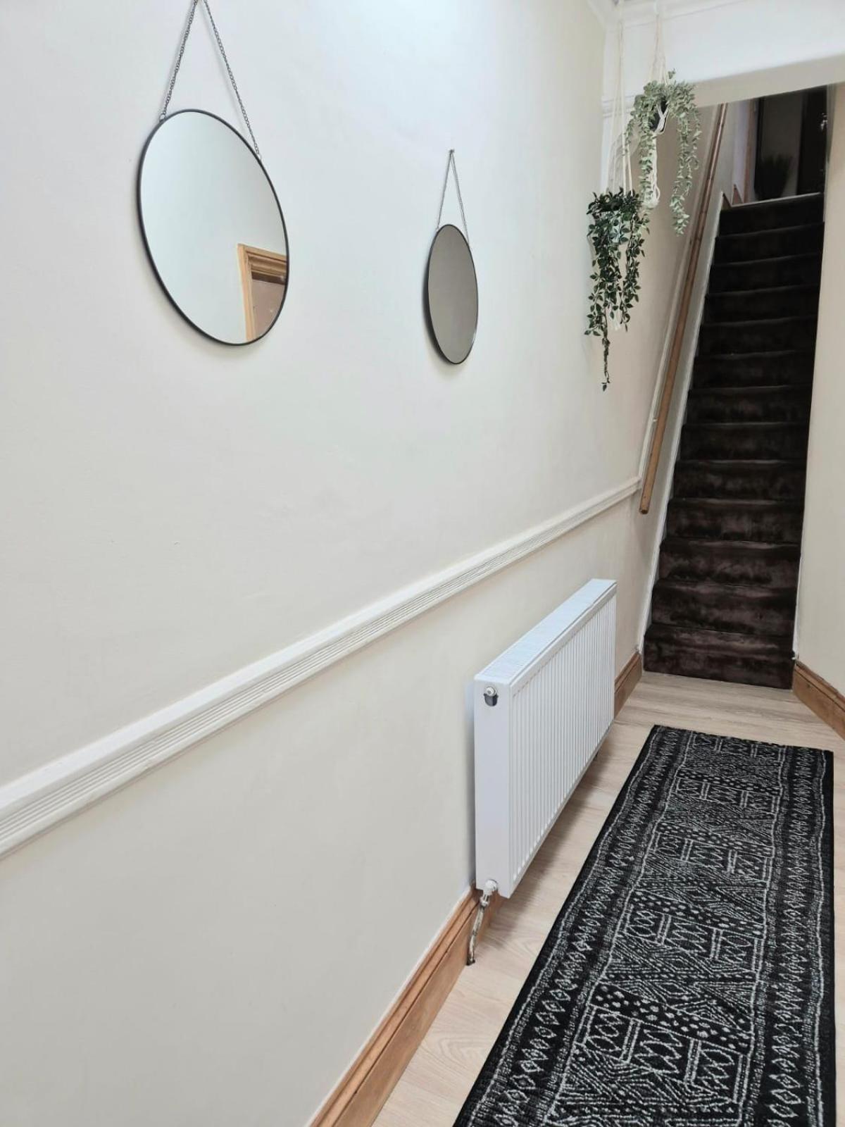 Rooms In Manchester 6 Minutes Drive To Victoria Station Екстериор снимка